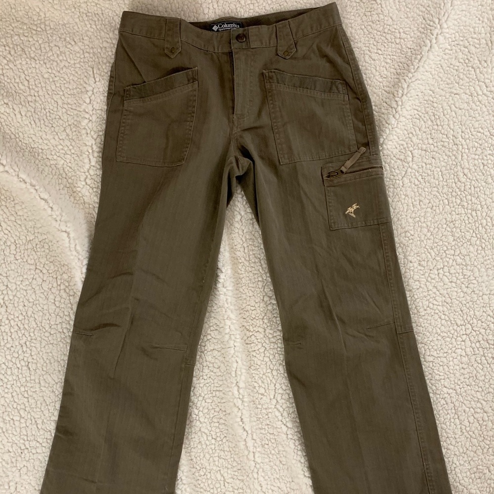 NWOT Columbia Olive Cargo Outdoor Pant Size 8